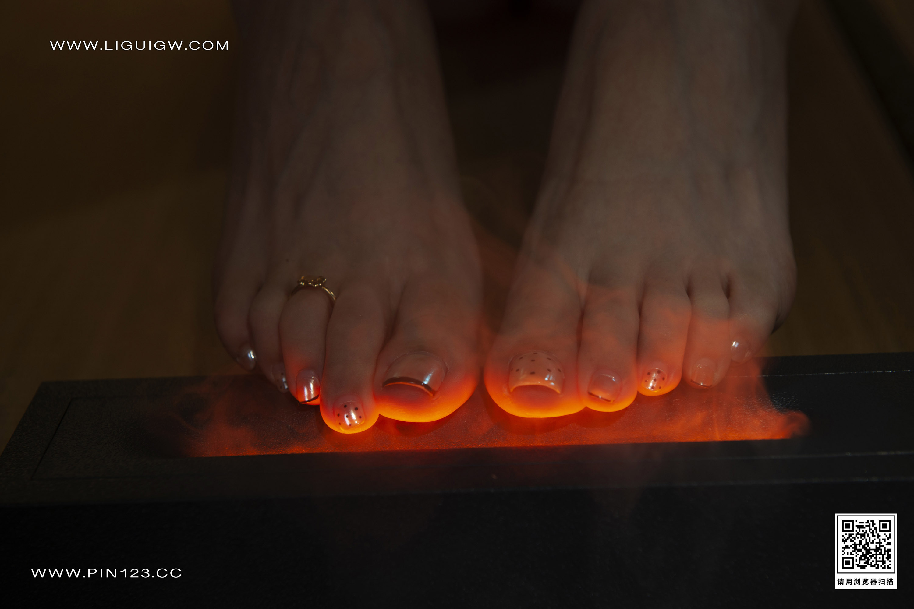 Ligui丽柜 2023.11.27 唇享欲足-私人定制 甜甜